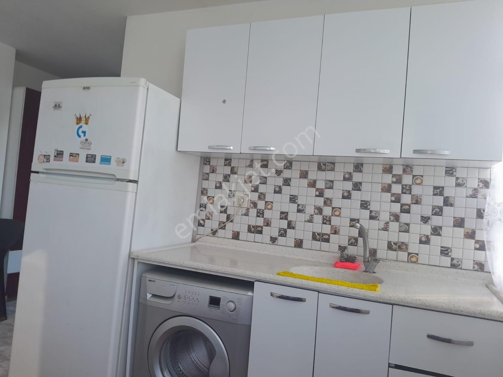 Beyaz Evler Mahallesi Eşyalı Daire 1+0 - Görsel 5