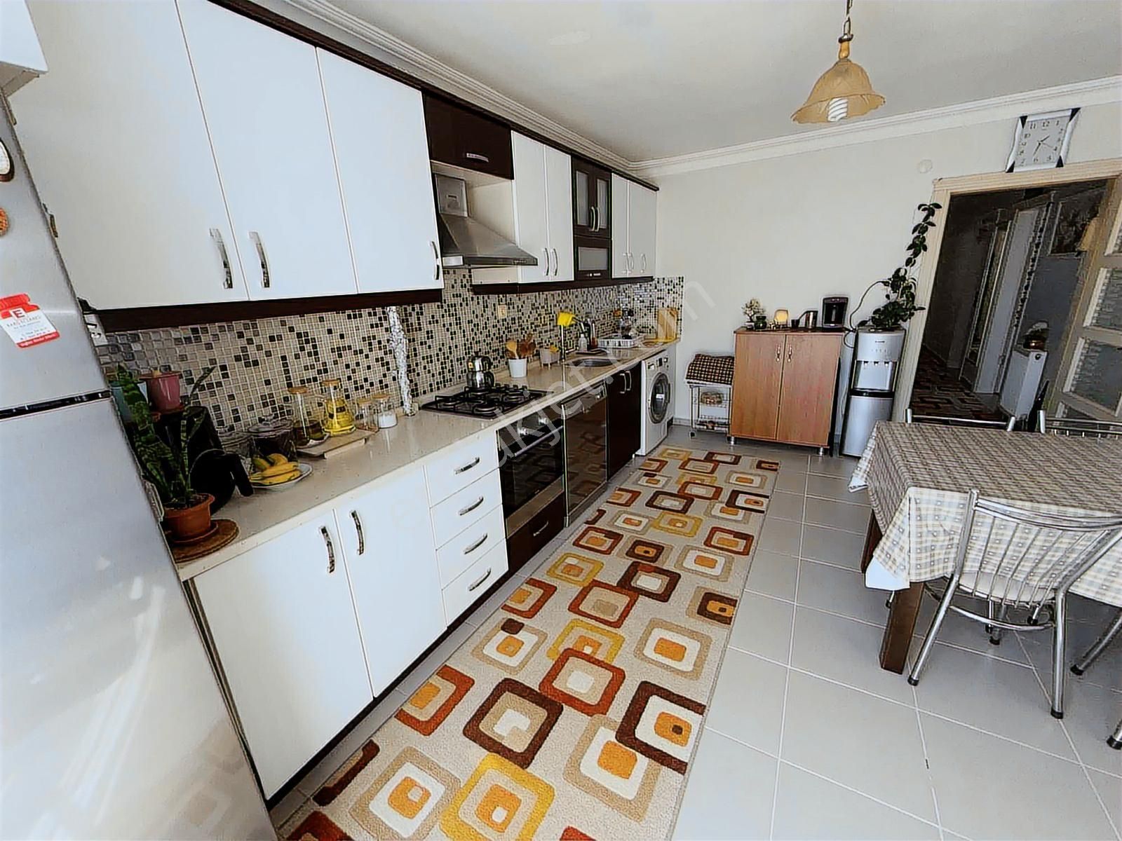 Bahçelievler Mah. Beyoğlu Caddesi Yakını Satılık 3+1 Geniş Daire - Görsel 8