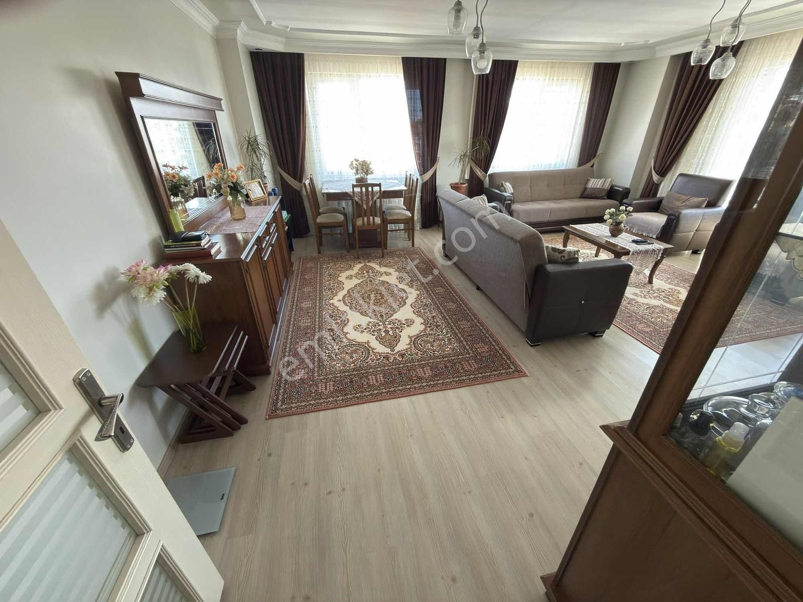 Bahçelievler Mah. Beyoğlu Caddesi Yakını Satılık 3+1 Geniş Daire - Görsel 34