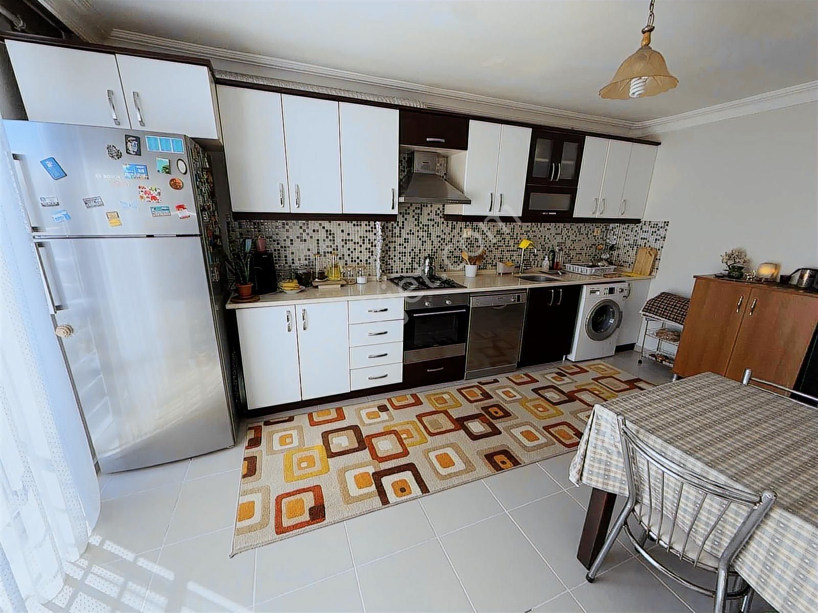 Bahçelievler Mah. Beyoğlu Caddesi Yakını Satılık 3+1 Geniş Daire - Görsel 7