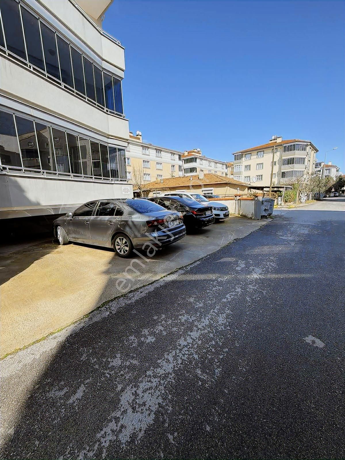 Bahçelievler Mah. Beyoğlu Caddesi Yakını Satılık 3+1 Geniş Daire - Görsel 4