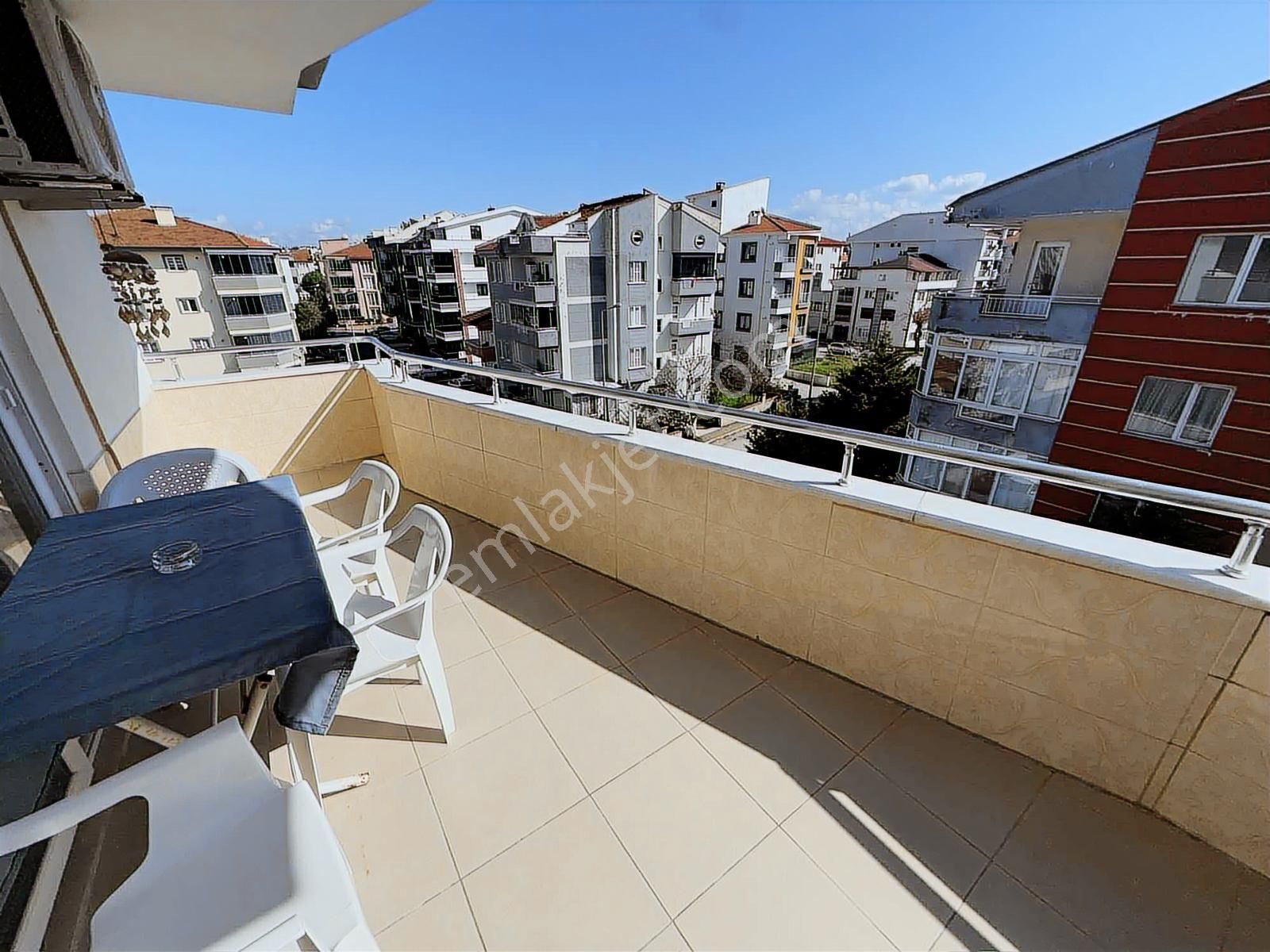 Bahçelievler Mah. Beyoğlu Caddesi Yakını Satılık 3+1 Geniş Daire - Görsel 9