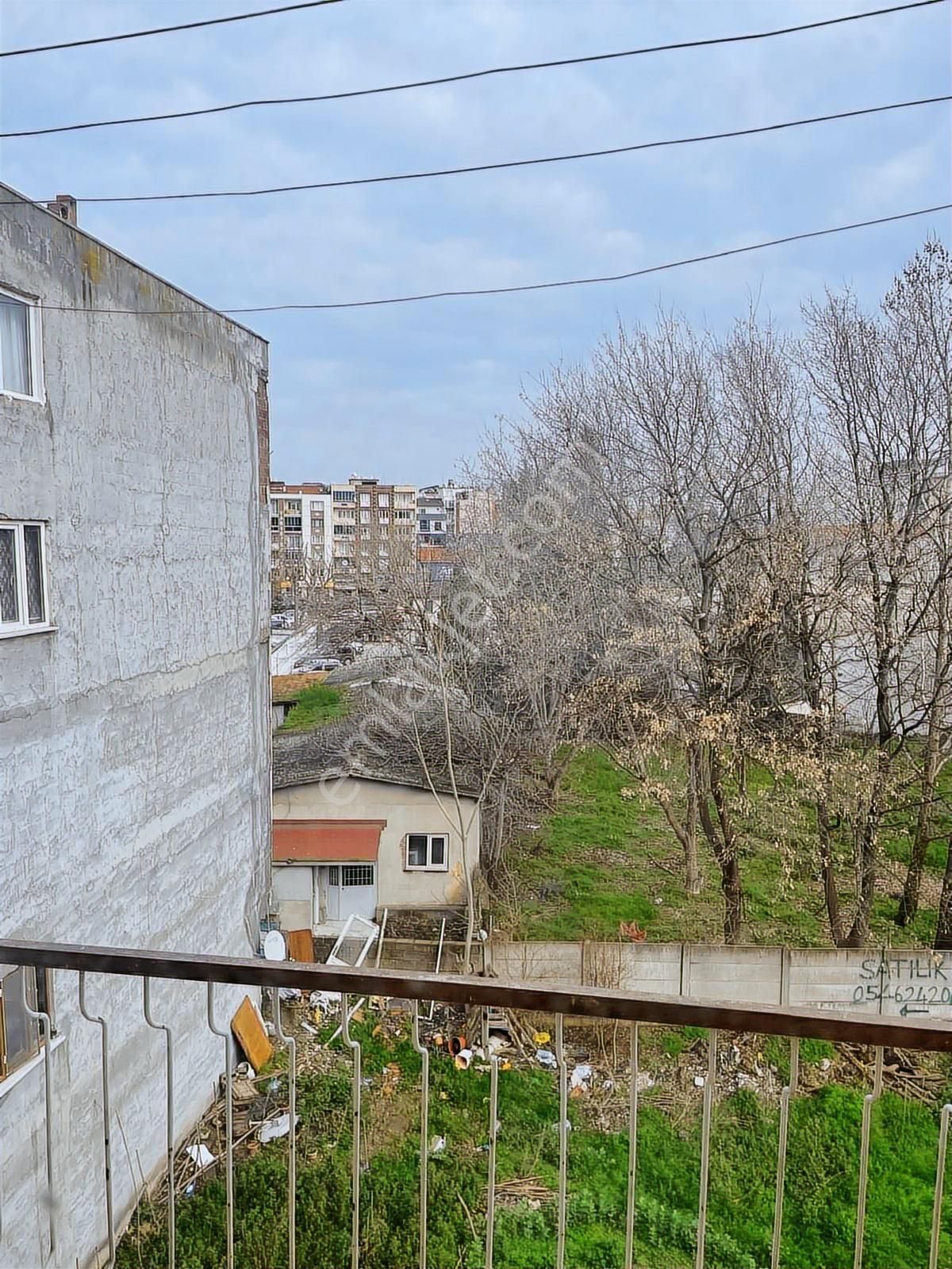 Bursa Mustafakemalpaşa Merkezde Satılık Arakat Daire Fırsatı - Görsel 2