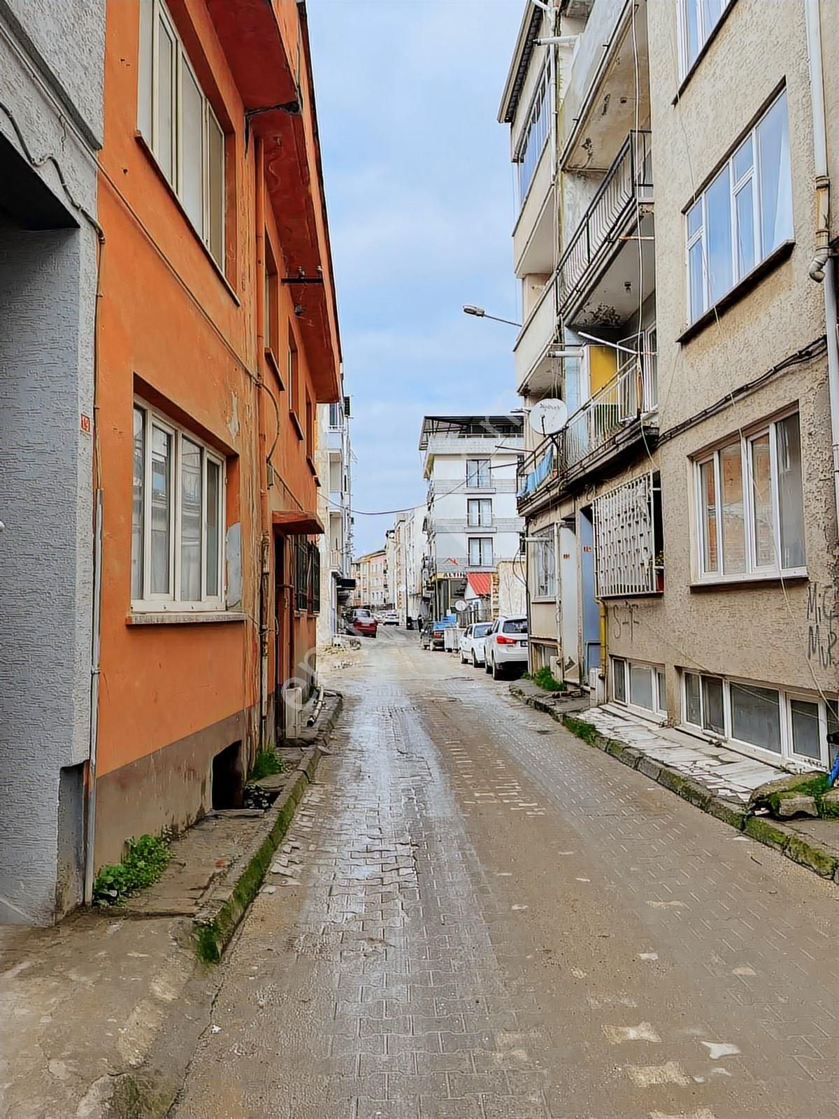 Bursa Mustafakemalpaşa Merkezde Satılık Arakat Daire Fırsatı - Görsel 4