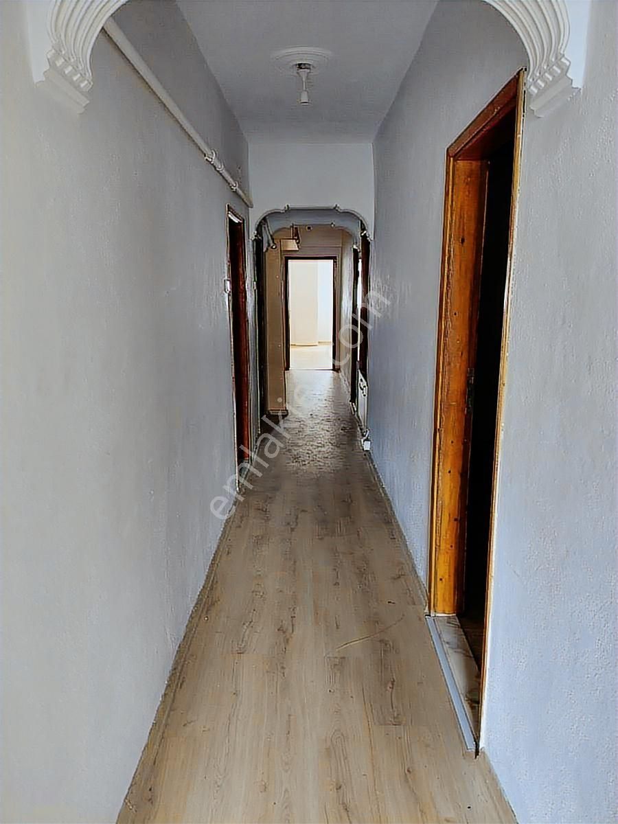 Çarşı Merkezde Satılık 3+1 Bakımlı Arakat Daire - Görsel 12