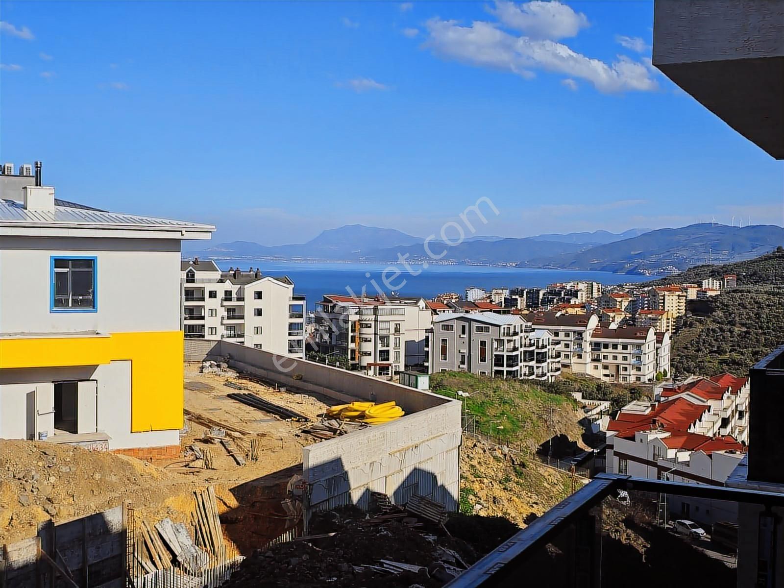 Tırpan'dan Halitpaşanın Gözde Sitesinde 4+1 Deniz Manzaralı - Görsel 14