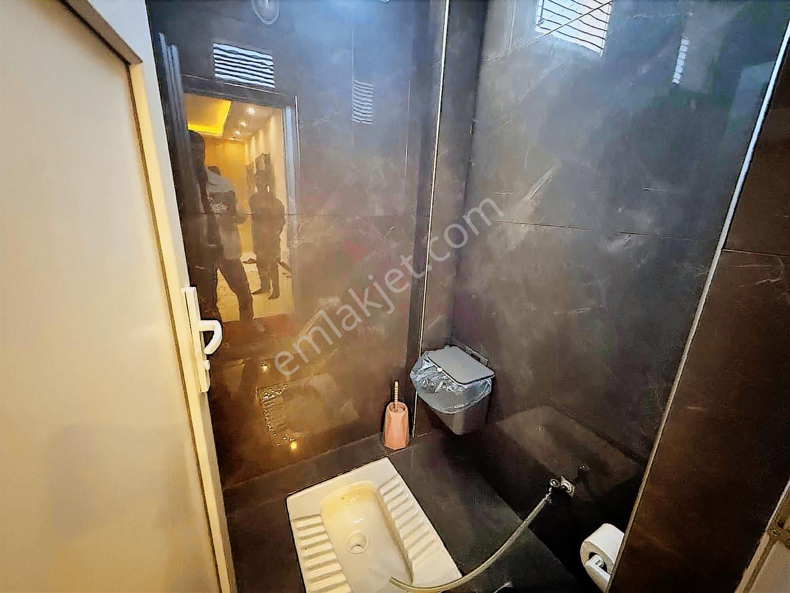 Koza Mahallesi Satılık Lüks Müstakil Yamaçlı Son Durak Civarı - Görsel 16