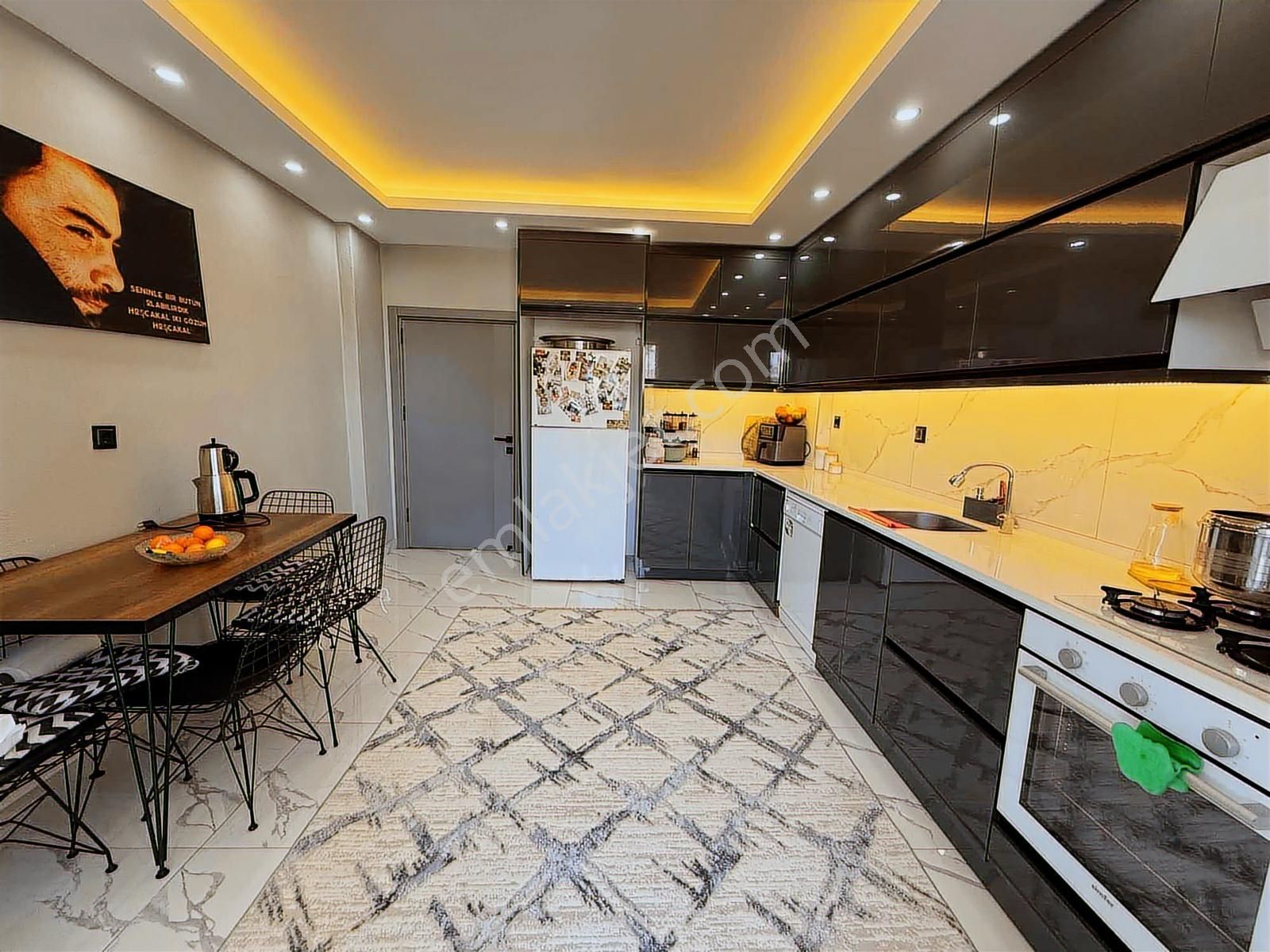 Koza Mahallesi Satılık Lüks Müstakil Yamaçlı Son Durak Civarı - Görsel 7