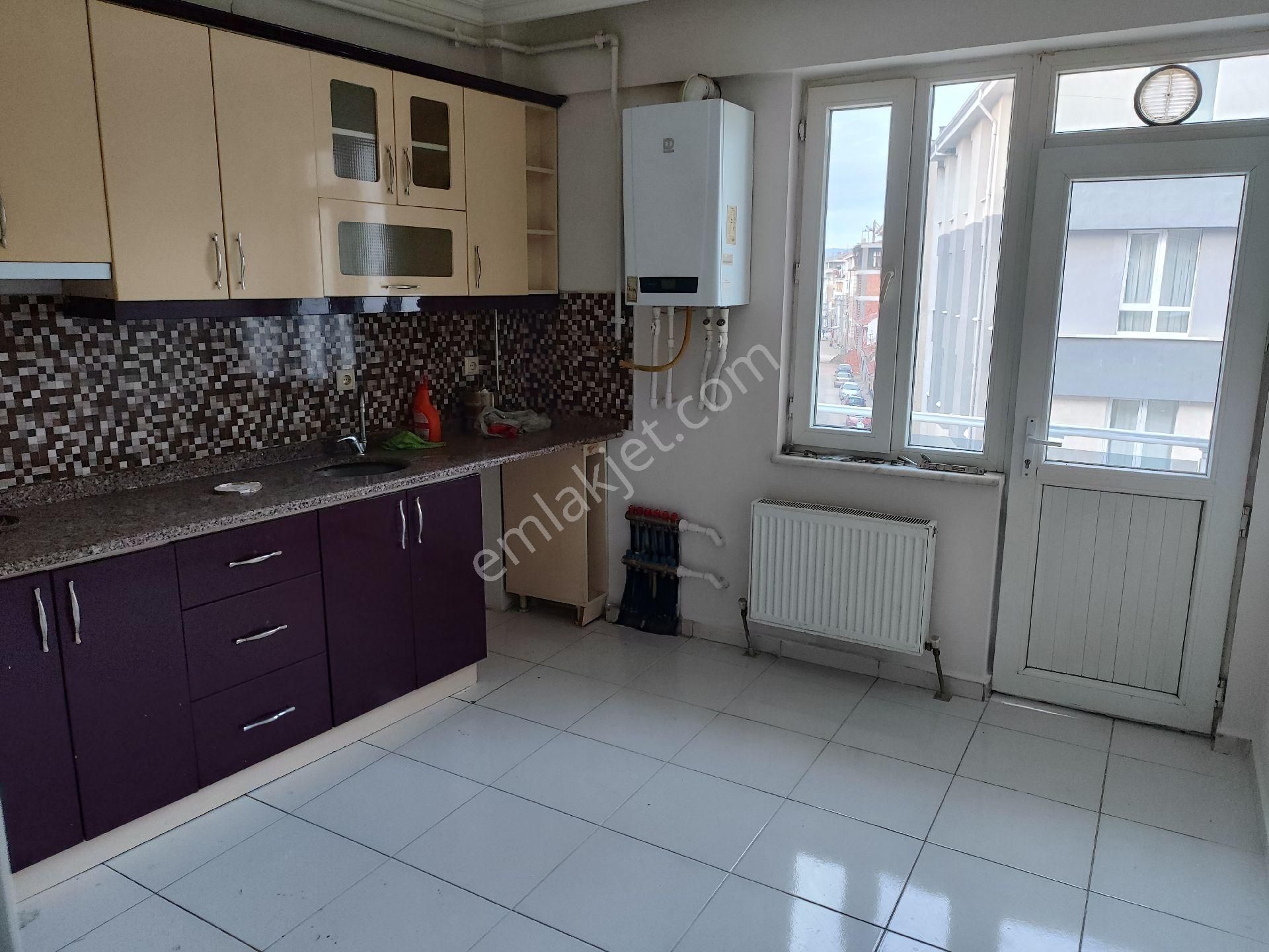 Kumlubel Parkı Yanında Sahibinden Kiralık 2+1 Boyası Yapılmış Temiz Daire - Görsel 15