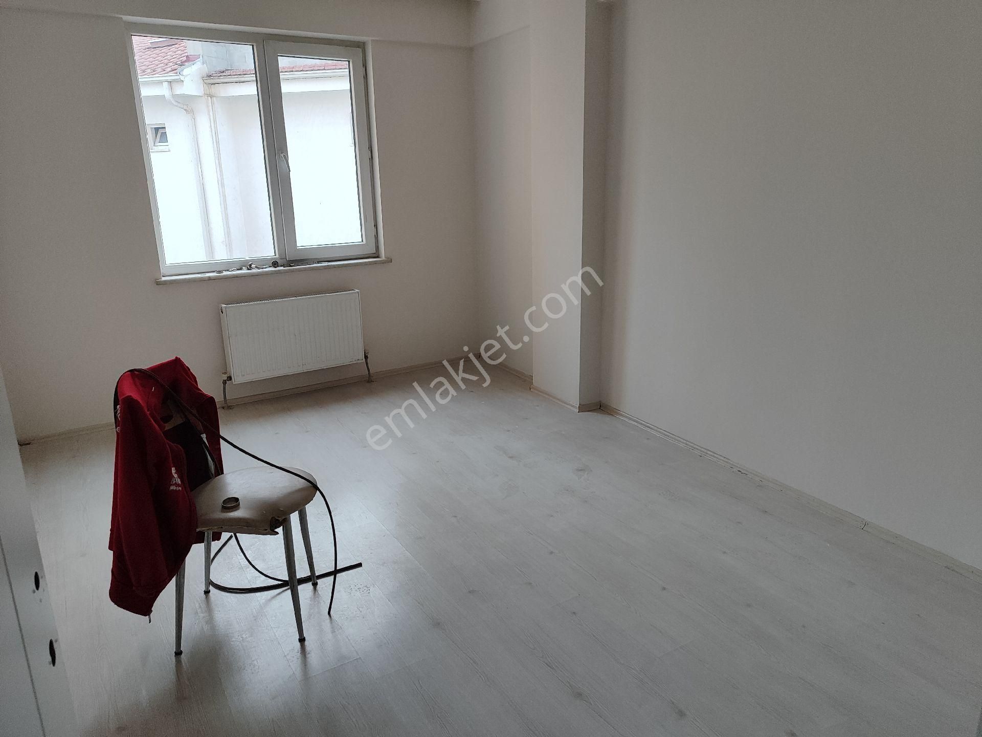 Kumlubel Parkı Yanında Sahibinden Kiralık 2+1 Boyası Yapılmış Temiz Daire - Görsel 9