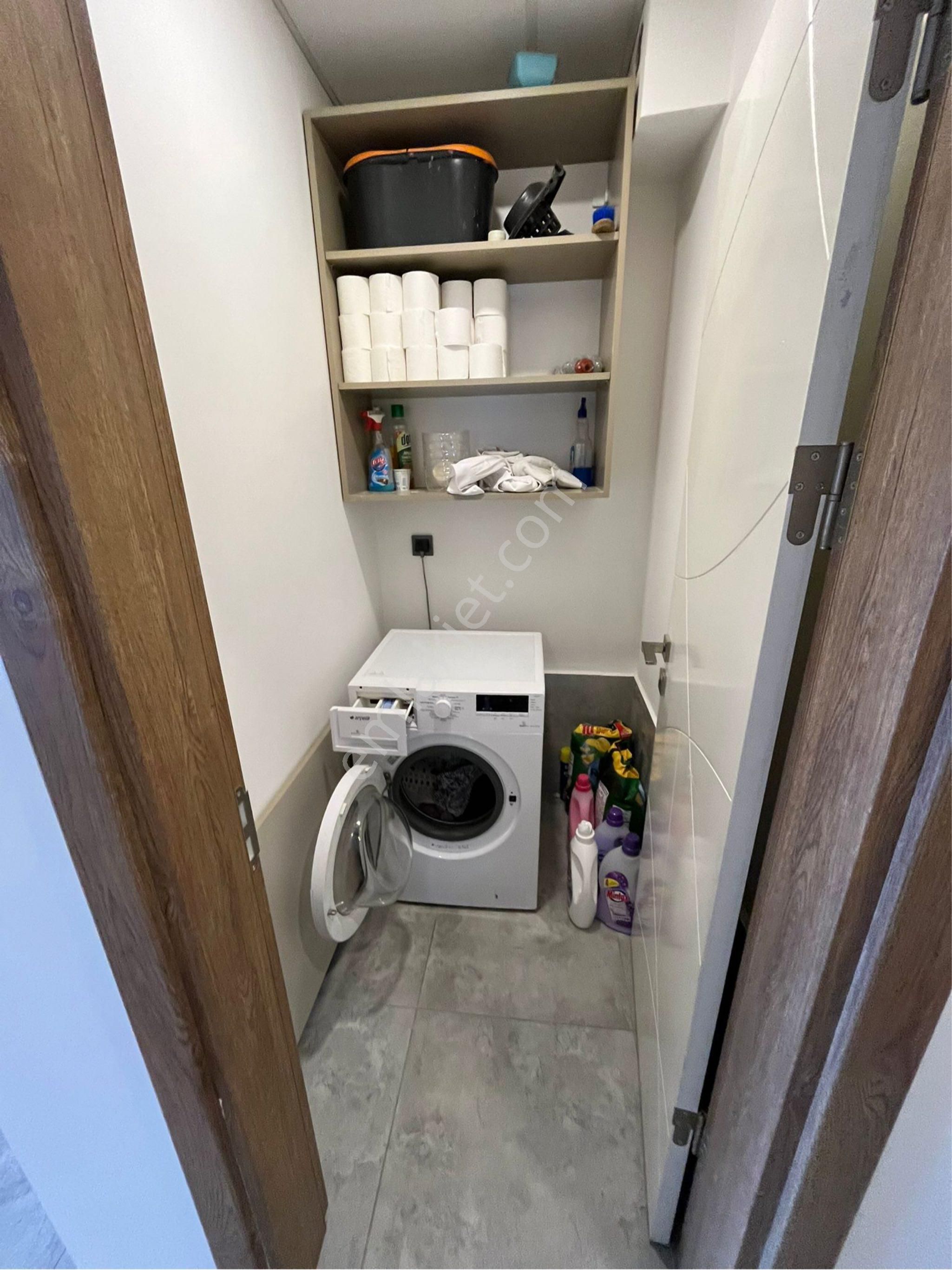 Kuşadası Nda Kapalı Mutfak Havuzlu 3 Artı 1 Geniş Daire - Görsel 19