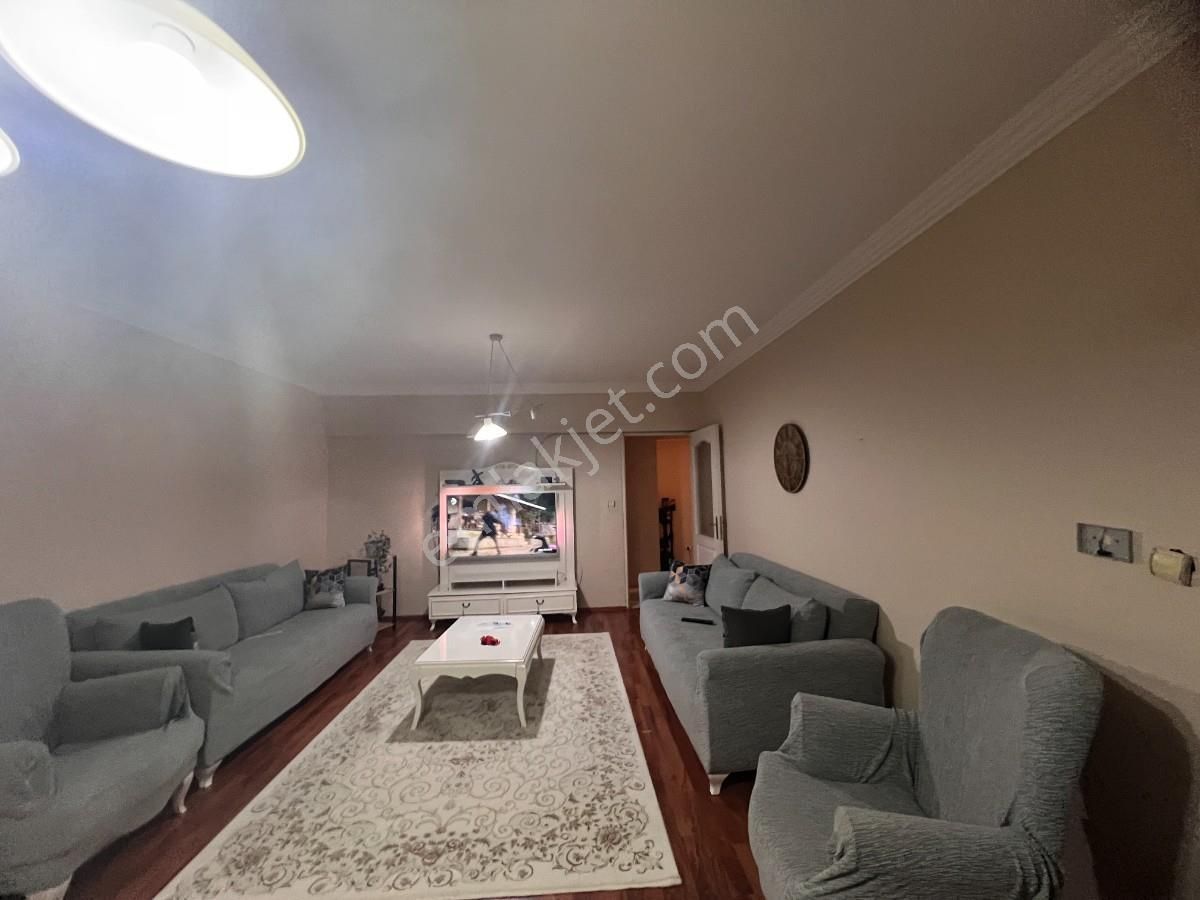 Beylikdüzü Adnan Kahveci Banksis Sitesinde 175m2 Satılık Daire - Görsel 8