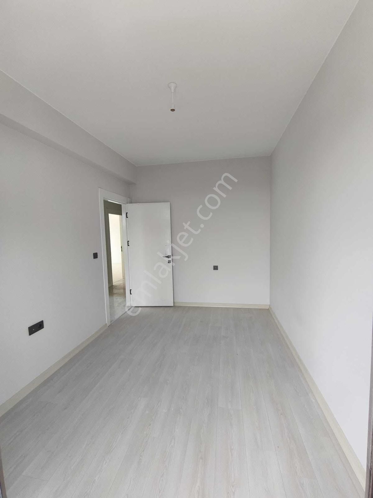 G A Dan Karnur Yolçatı1 2+1 Kiralık Daire - Görsel 15