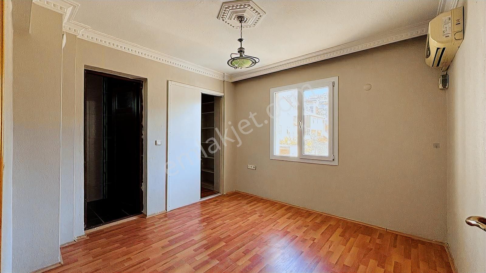 İzmir Çiğli Köyiçi Mh Kiralık 3+1 135m² Daire Cb Ph - Görsel 24