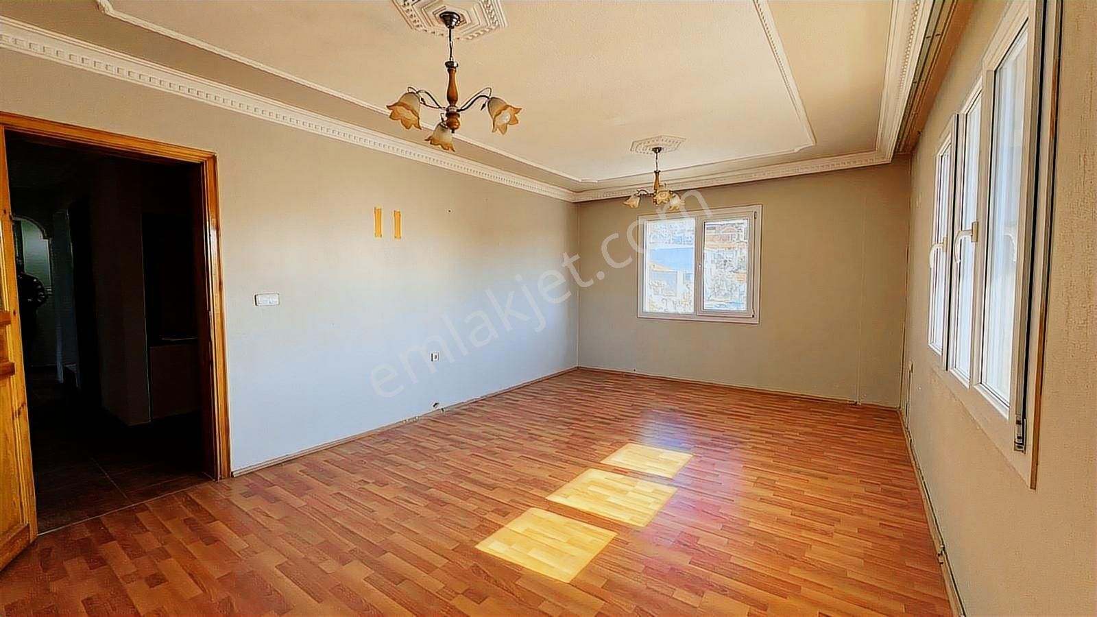 İzmir Çiğli Köyiçi Mh Kiralık 3+1 135m² Daire Cb Ph - Görsel 27