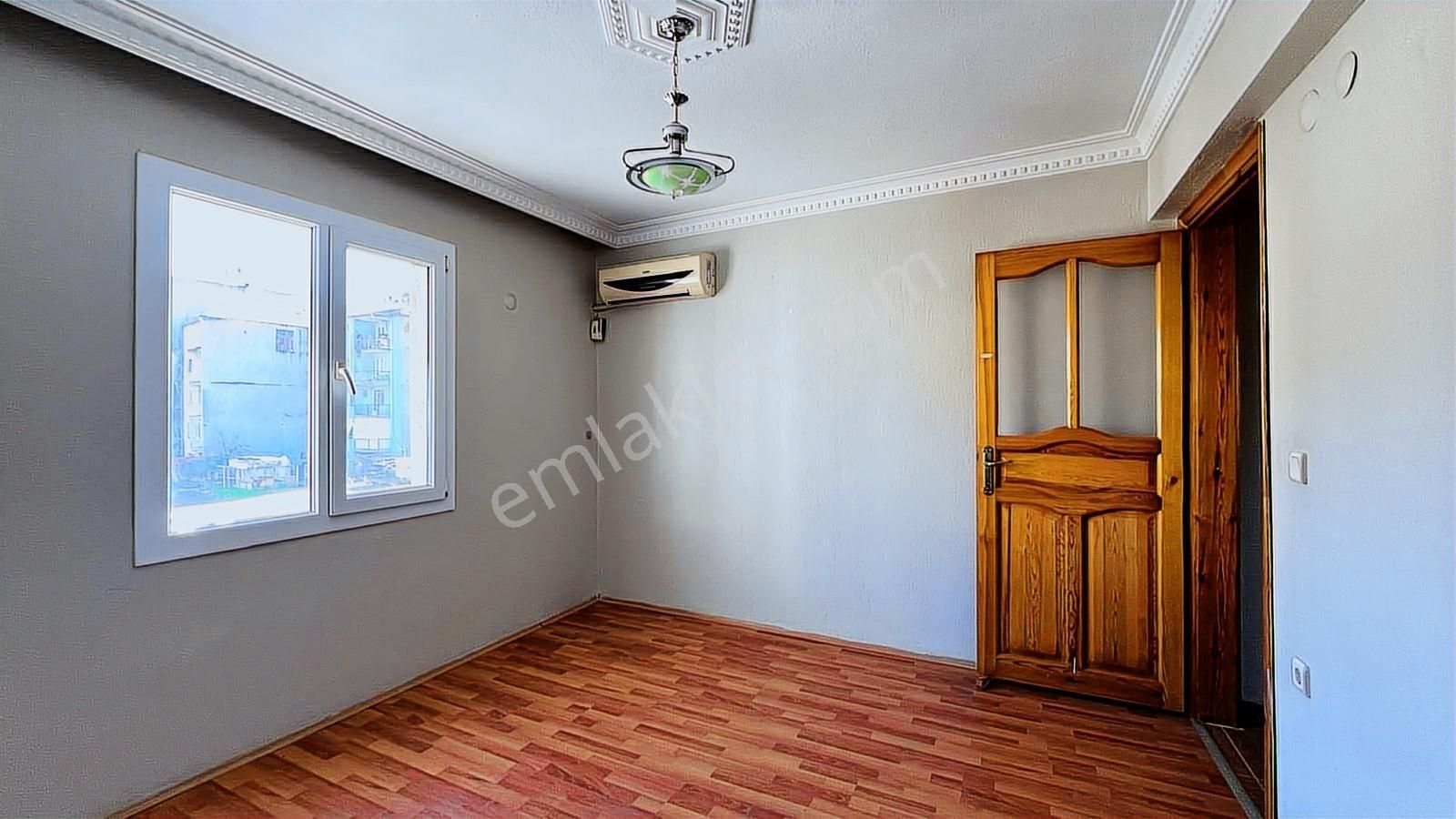 İzmir Çiğli Köyiçi Mh Kiralık 3+1 135m² Daire Cb Ph - Görsel 5