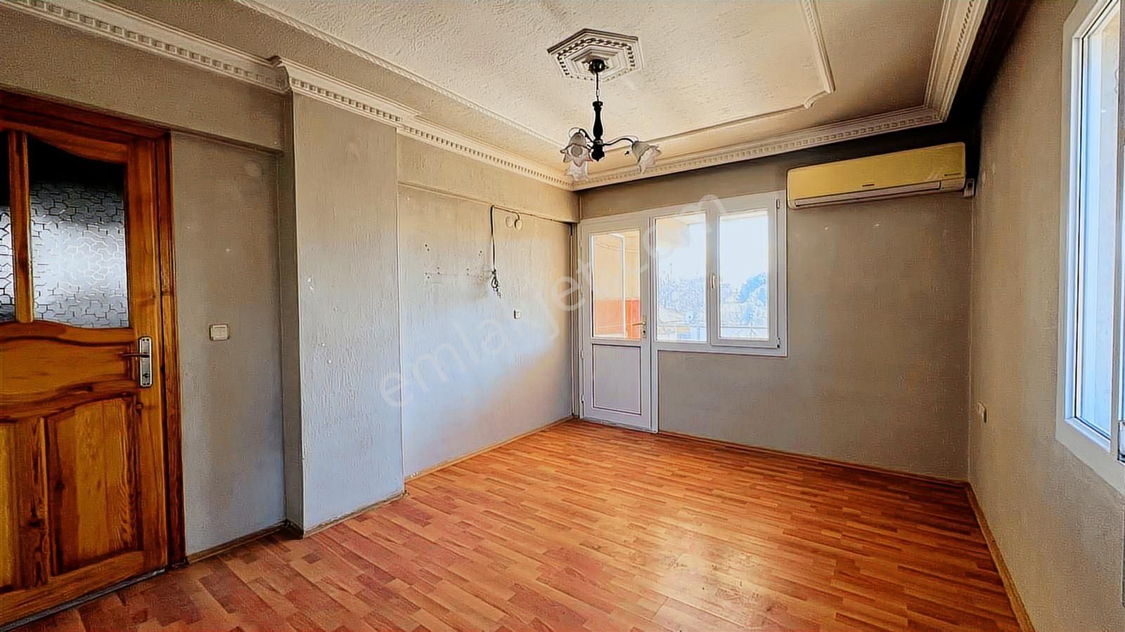 İzmir Çiğli Köyiçi Mh Kiralık 3+1 135m² Daire Cb Ph - Görsel 21