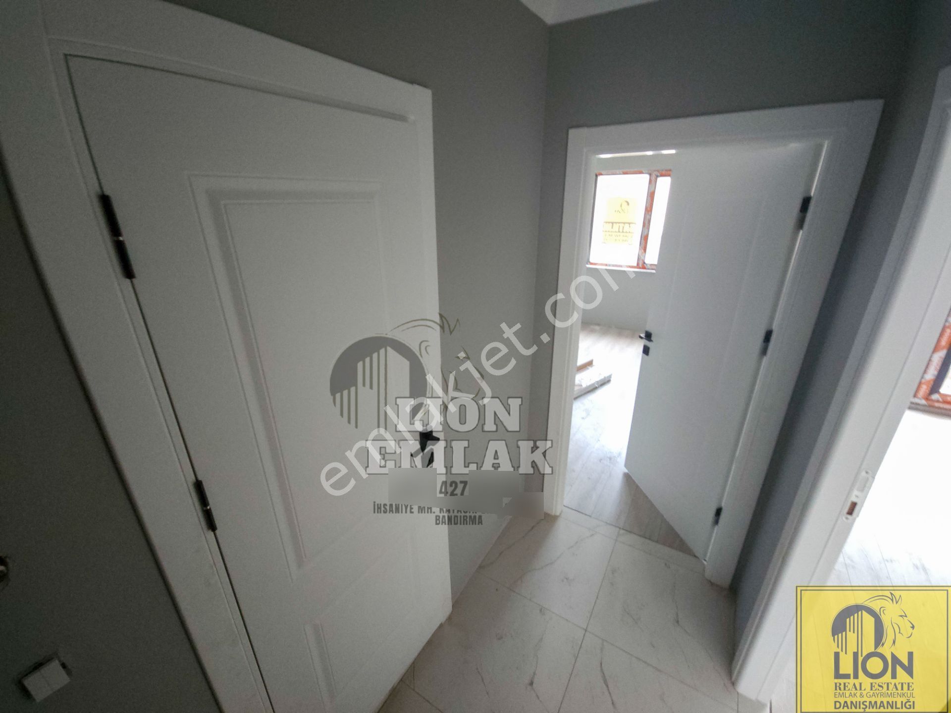 Lıon Emlak'tan Ayyıldız Mahallesinde 1+1 Lüks Tasarım 1+1 Daire - Görsel 15