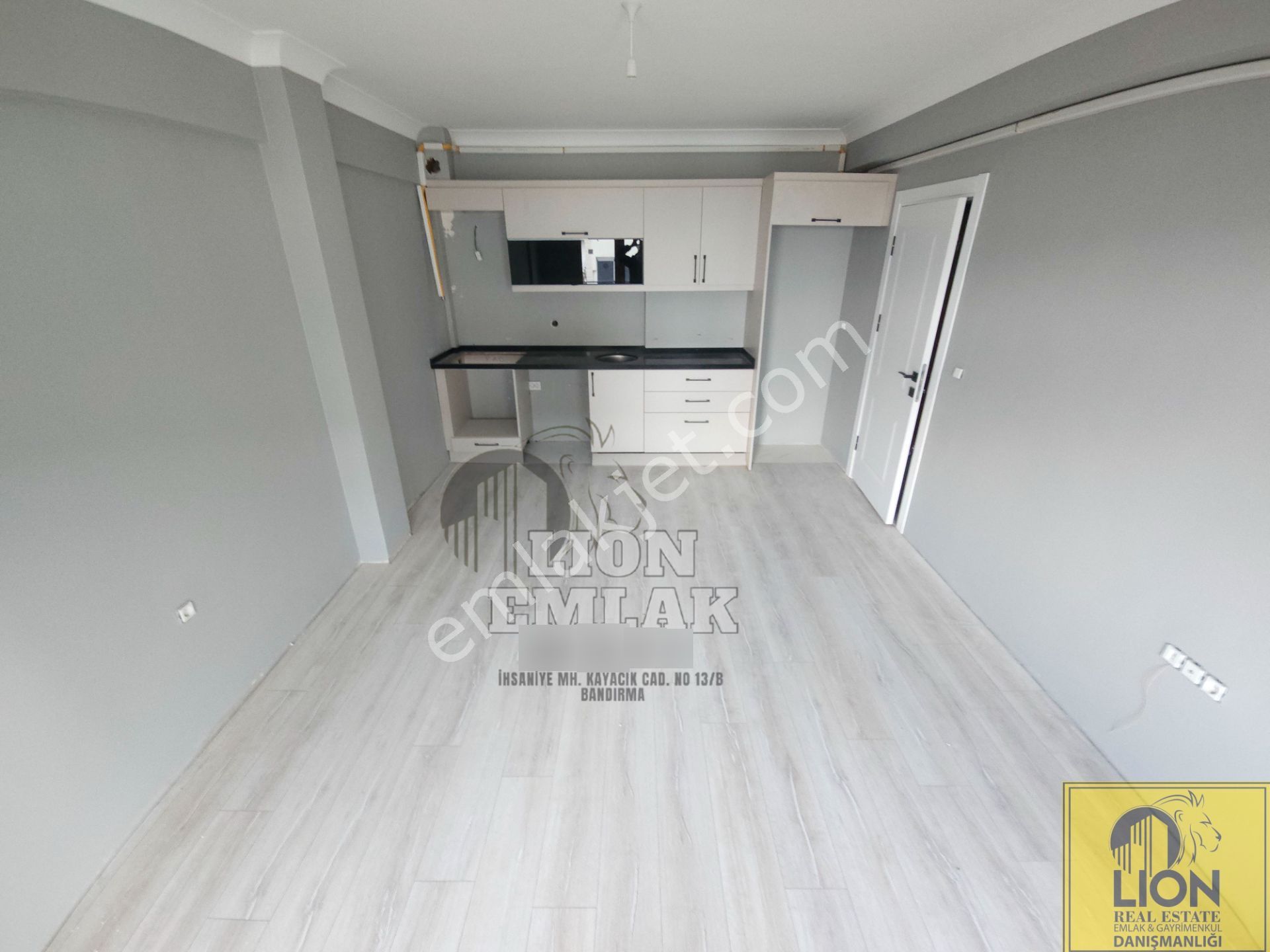 Lıon Emlak'tan Ayyıldız Mahallesinde 1+1 Lüks Tasarım 1+1 Daire - Görsel 12