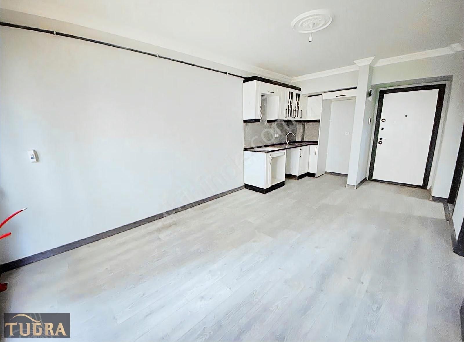 Tuğra'dan Çobançeşme Mahallesin'de Satılık Sıfır 1+1 Daire