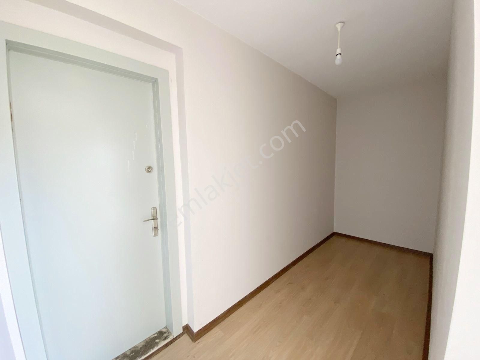 Adana Seyhan Gürselpaşa Havuzlu Güvenlikli Site İçerisinde Geniş 2+1 Çiftbanyo Giyinme Odalı - Görsel 18