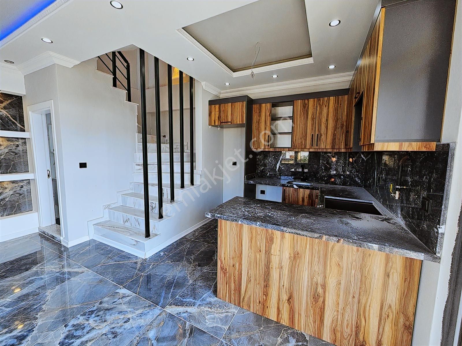 Deniz'den 4+1 Havuzlu, Denize Yakın Villa - Tanıtım Videolu - Görsel 25