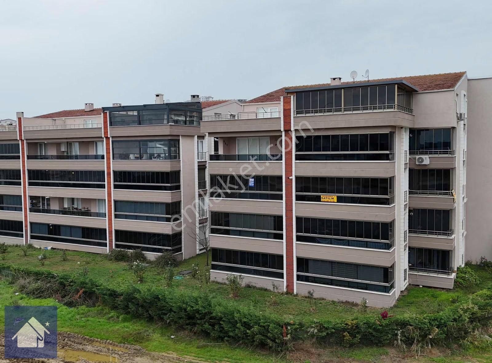 *yiğit Emlak Armutlu'dan*denize 50m Uzaklıkta*ultra Lüks Dublex