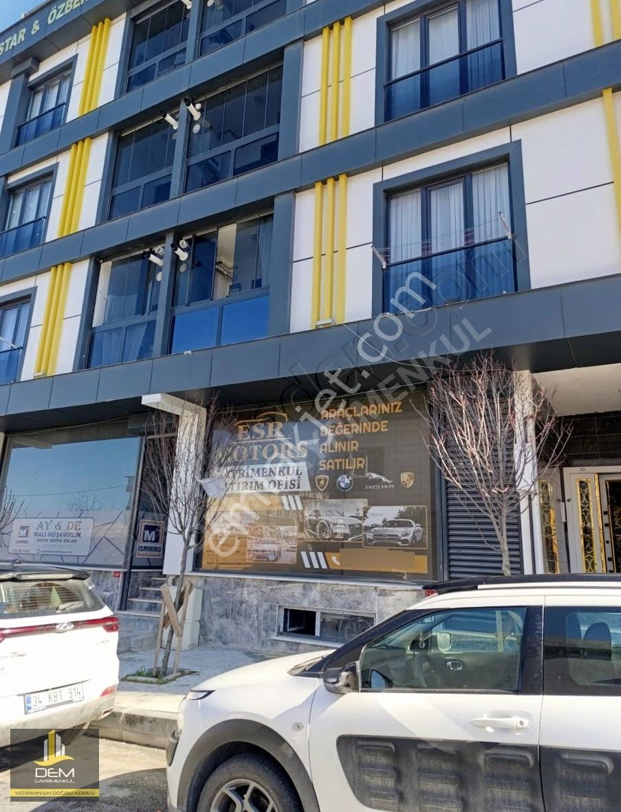 Arnavutköy İslambey'de Sıfır Kiralık Dükkan (55m²) - Görsel 3