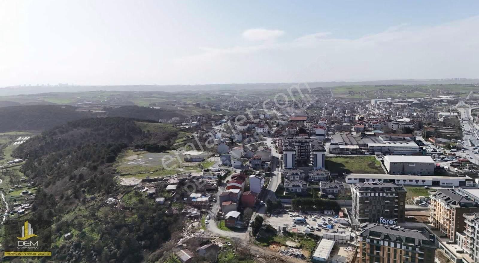 Arnavutköy'de 148 M² İmarlı Yol Cepheli, Manzaralı Fırsat Arsa - Görsel 5