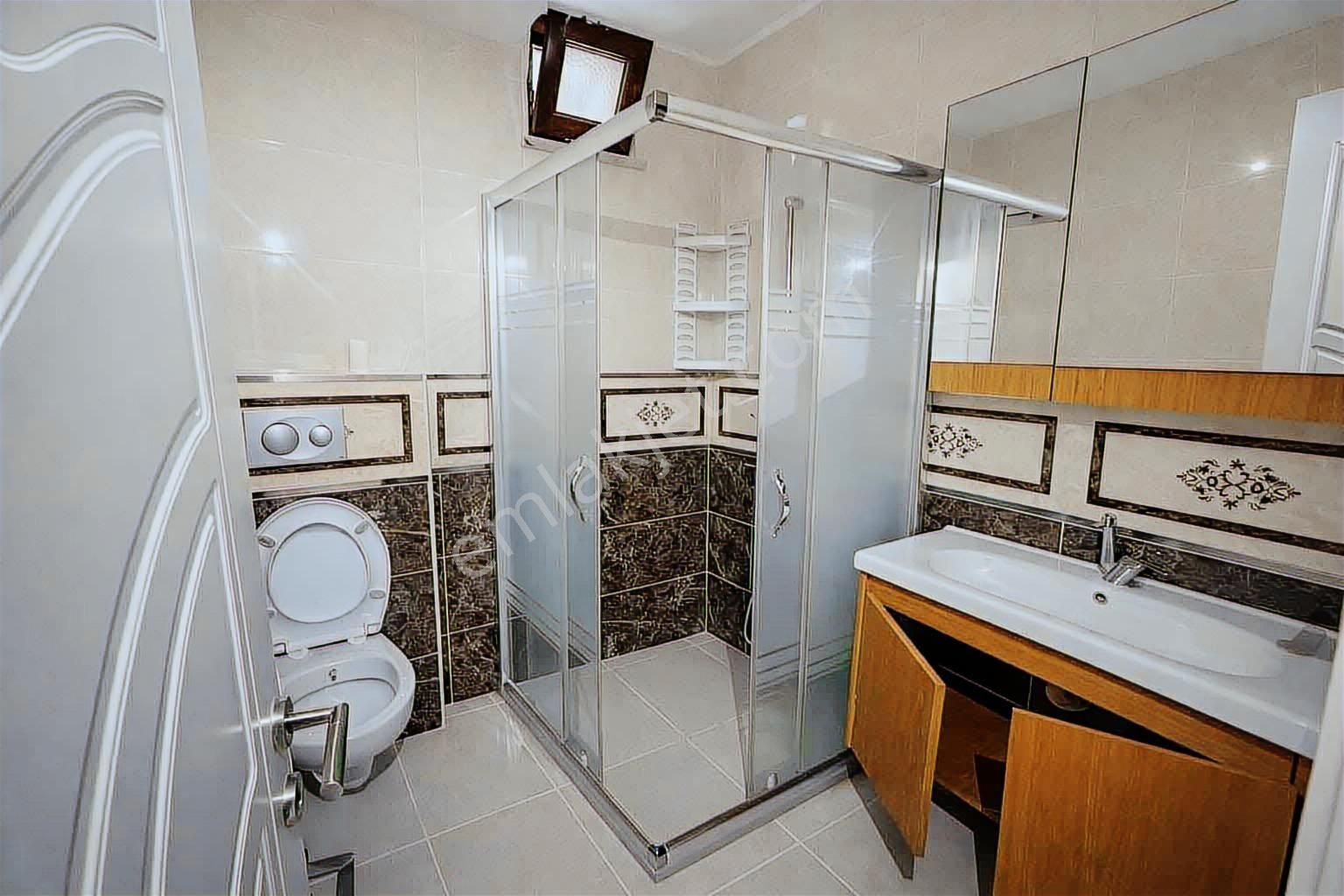 Asil'den Alibeyköy Mah. 1+1 / 65m² / Kot-2 Ferah Ve Kullanışlı.. - Görsel 8