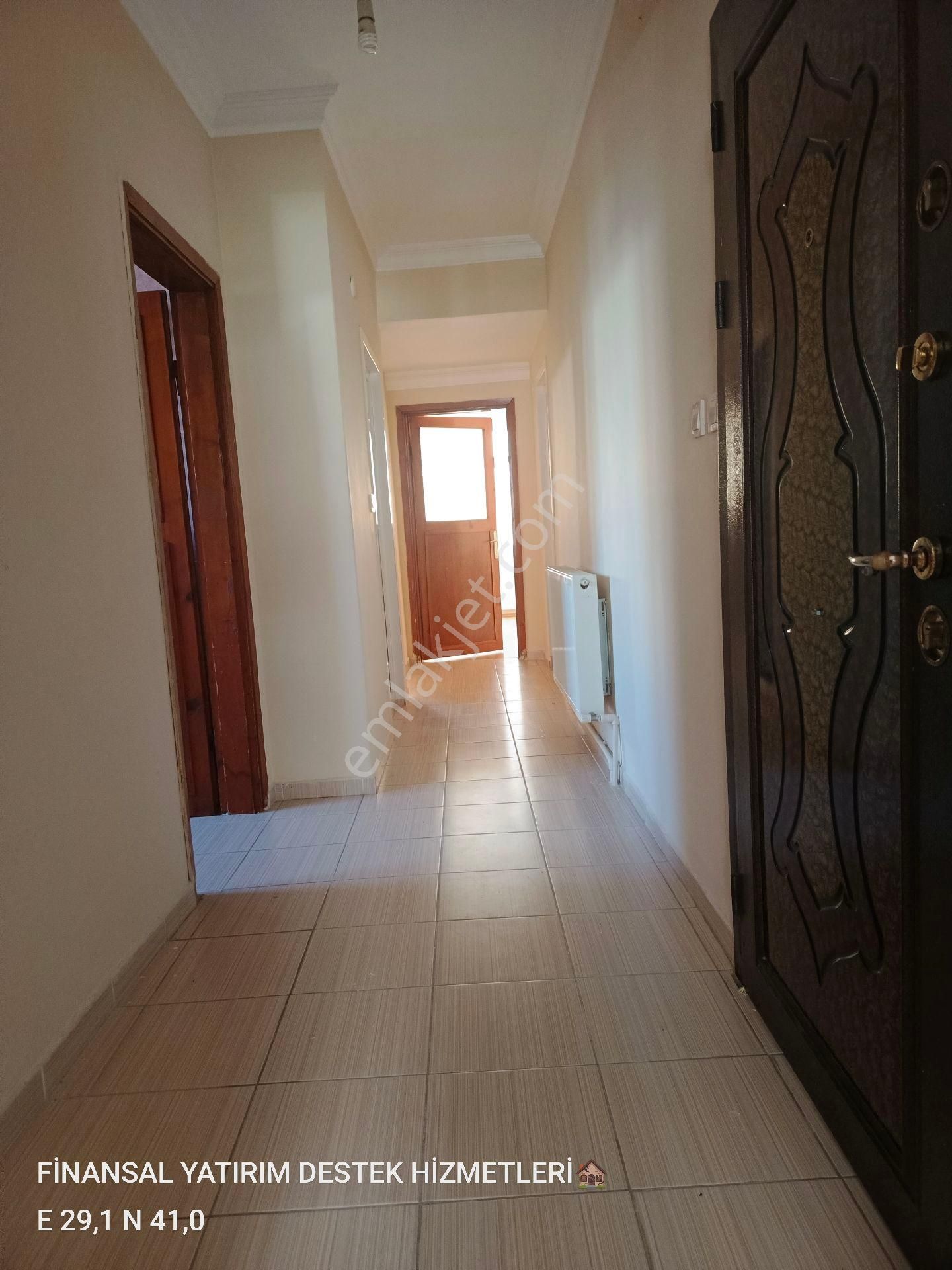 Ümraniye Altınşehir Mahallesi Metro Yürüme Mesafesi Yabancı Ya Uygun Bütçeli Dğaz Balkon 2.kat 2+1 - Görsel 5