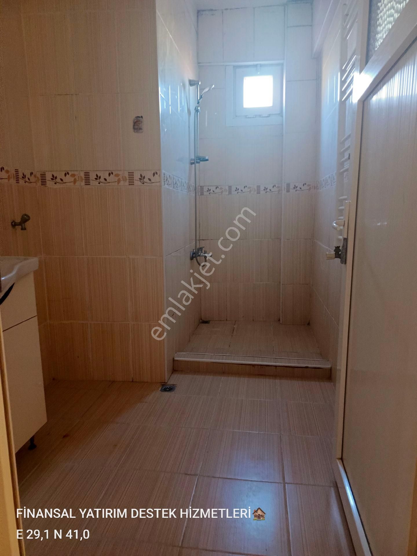 Ümraniye Altınşehir Mahallesi Metro Yürüme Mesafesi Yabancı Ya Uygun Bütçeli Dğaz Balkon 2.kat 2+1 - Görsel 7