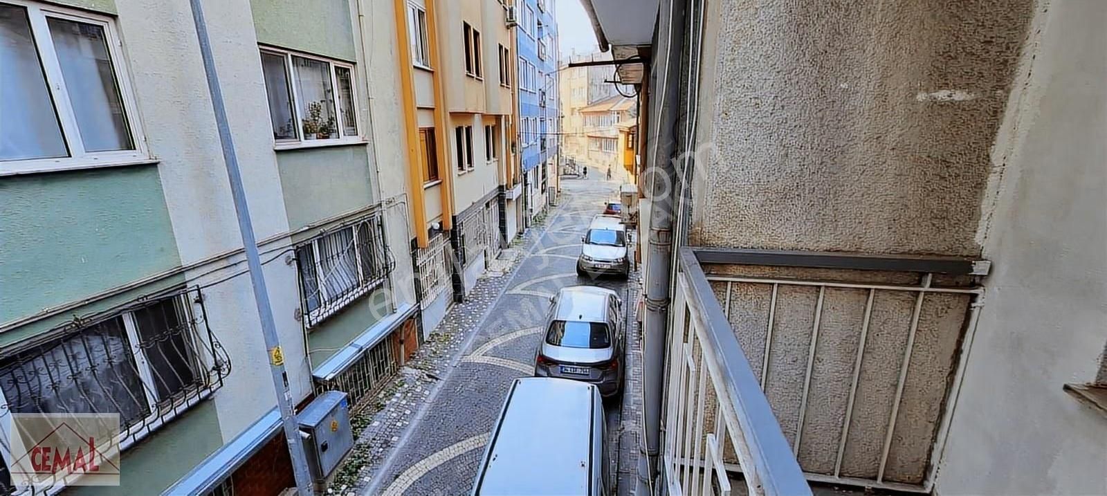 Cemal Emlak Bursa Yıldırım Setbaşı Namazgah Kurtoğlu Ara Kat 2+1 - Görsel 16