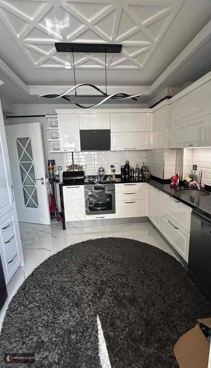 Talas Mevlanada 3+1 Satılık Süper Lüks. Daire.