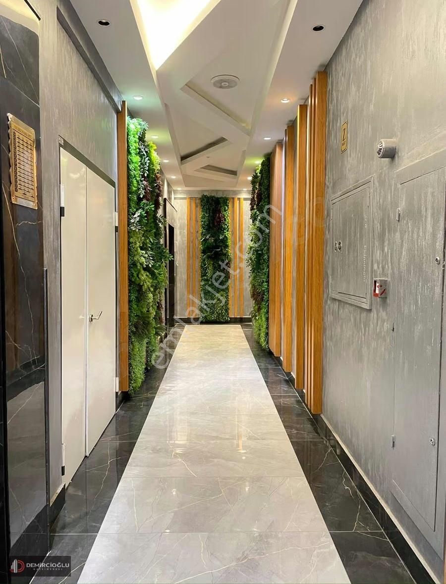 Papatya Cad. 187m2//içi Yapılı// Masrafsız -fırsat Dairesi - Görsel 16