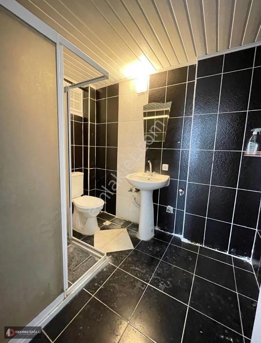 Mevlana Mh Tramvay Hattı Satılık 4+1 Daire - Görsel 5