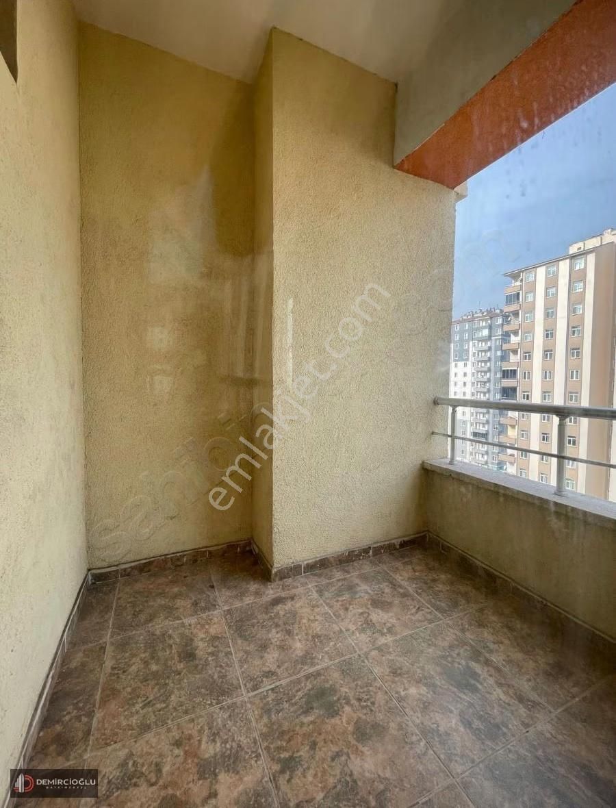 Mevlana Mh Tramvay Hattı Satılık 4+1 Daire - Görsel 12