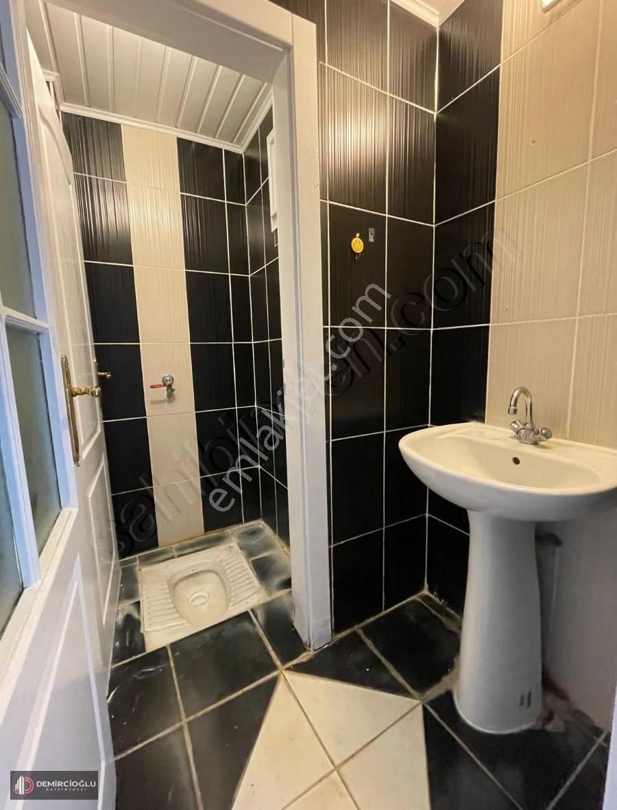 Mevlana Mh Tramvay Hattı Satılık 4+1 Daire - Görsel 9