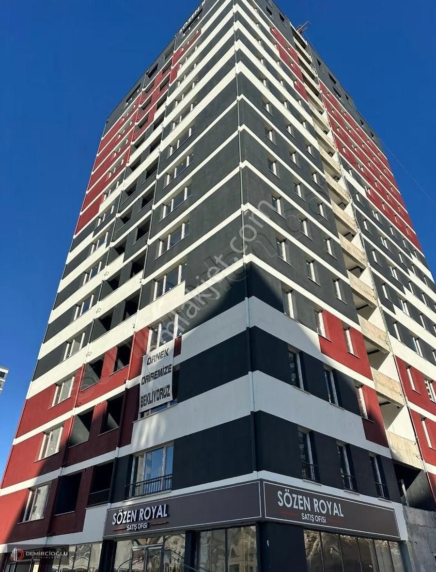 Eşsiz Konum Sıfır 2.5+1 Satılık Daire