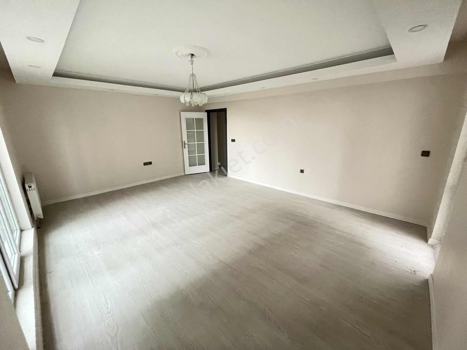 Kombi Petekli Vestiyerli Duşakabinli Sıfır Ön Cephe Full Daire - Görsel 12