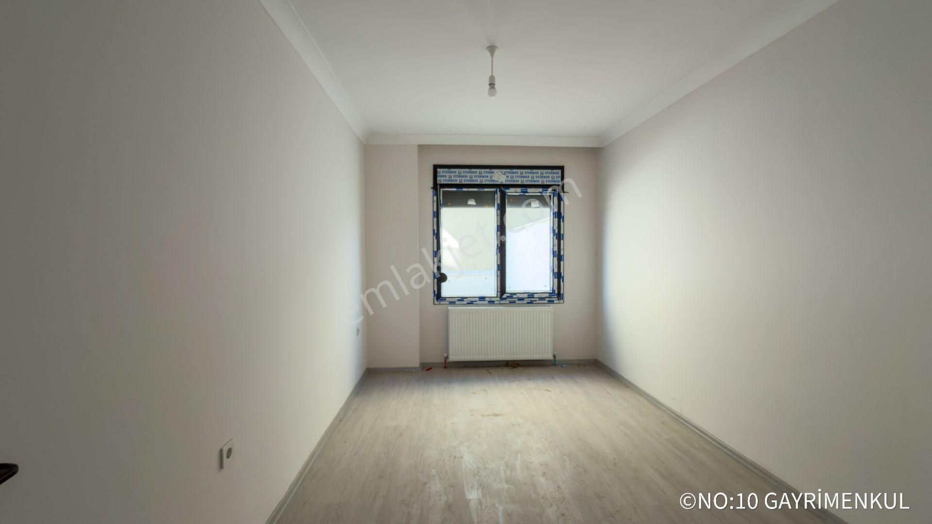 No:10 Gayrimenkul’den Bankalar Caddesi Üzerinde Cadde Üstü Teraslı 150 M2 2+1 Fırsat Daire - Görsel 5