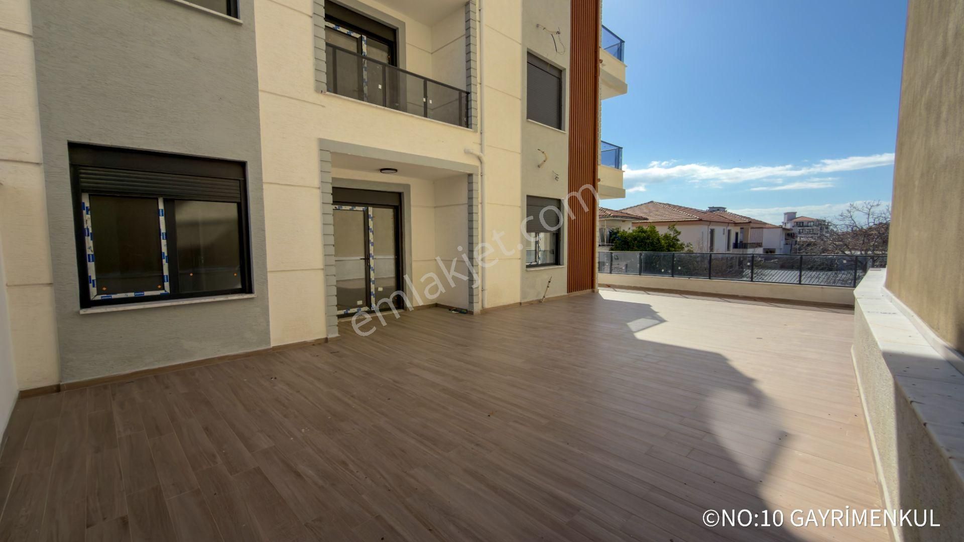 No:10 Gayrimenkul’den Bankalar Caddesi Üzerinde Cadde Üstü Teraslı 150 M2 2+1 Fırsat Daire - Görsel 14