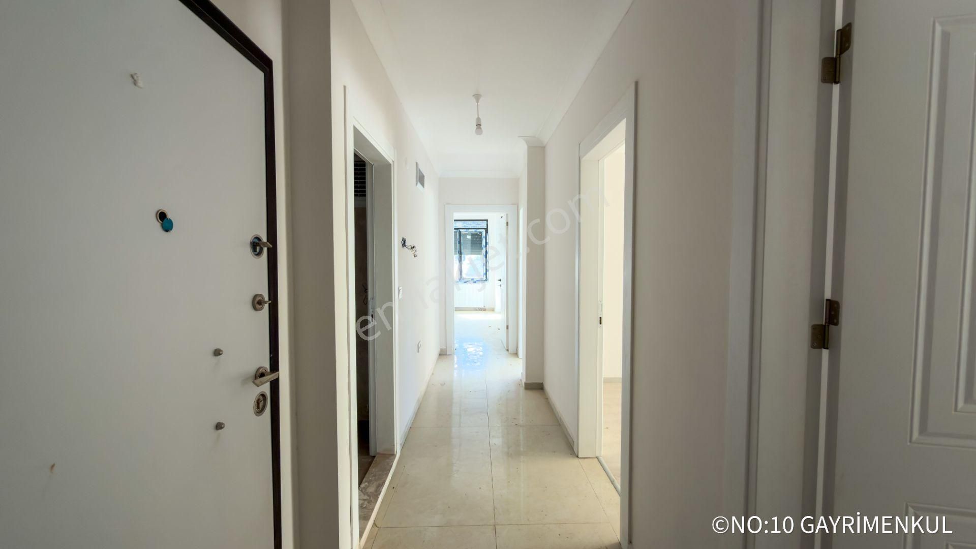 No:10 Gayrimenkul’den Bankalar Caddesi Üzerinde Cadde Üstü Teraslı 150 M2 2+1 Fırsat Daire - Görsel 6