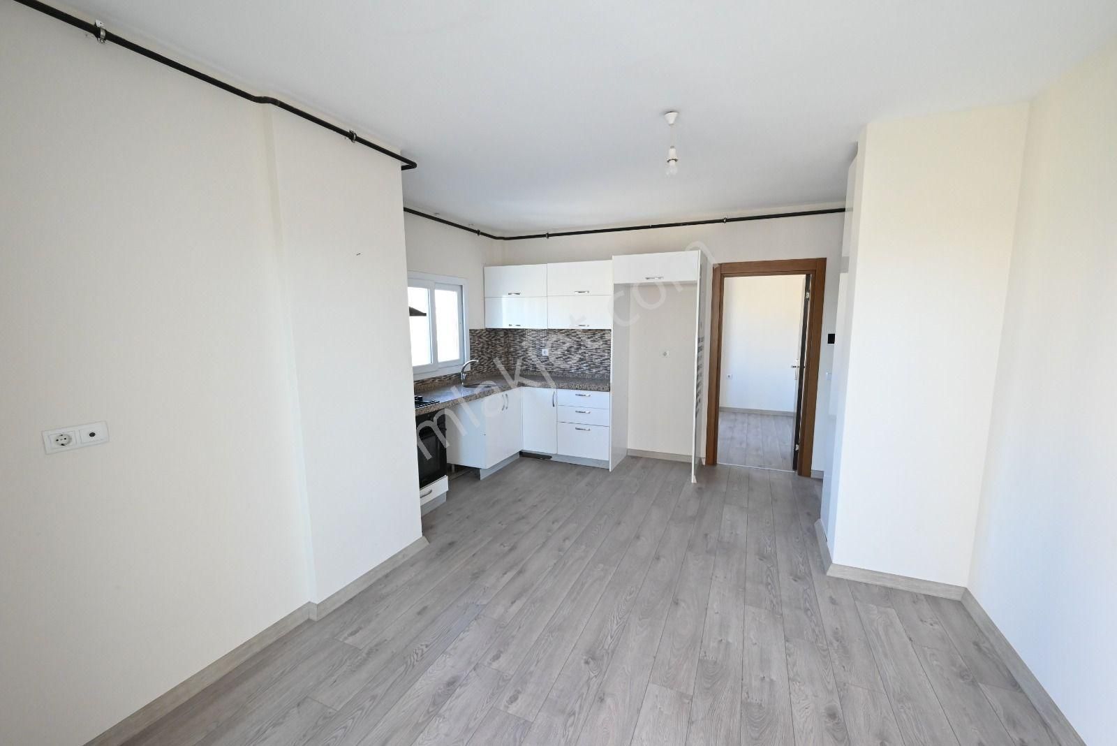 Üstünkent'ten Kuzeykent'te Üniversite Yakını Kiralık 1+1 Daire - Görsel 2
