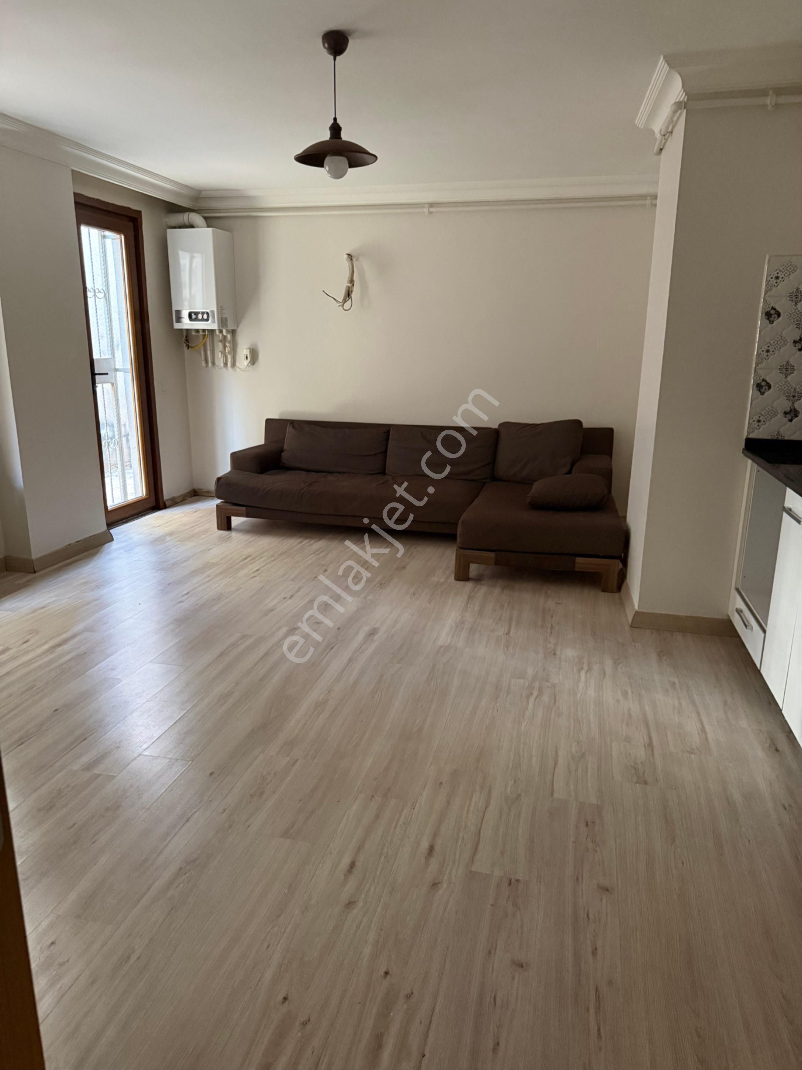 Tiamo’dan 1+1 50m Yeni Binada Kombili Asansörlü Kapalı Otoparklı Kot1