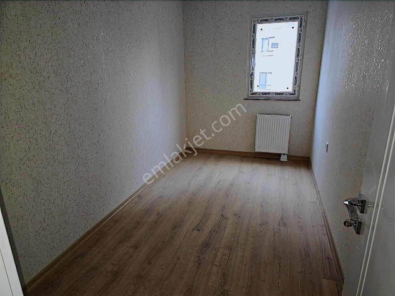 Yeni Hayat 8. Kat Kiralık 3+1 Daire - Görsel 14