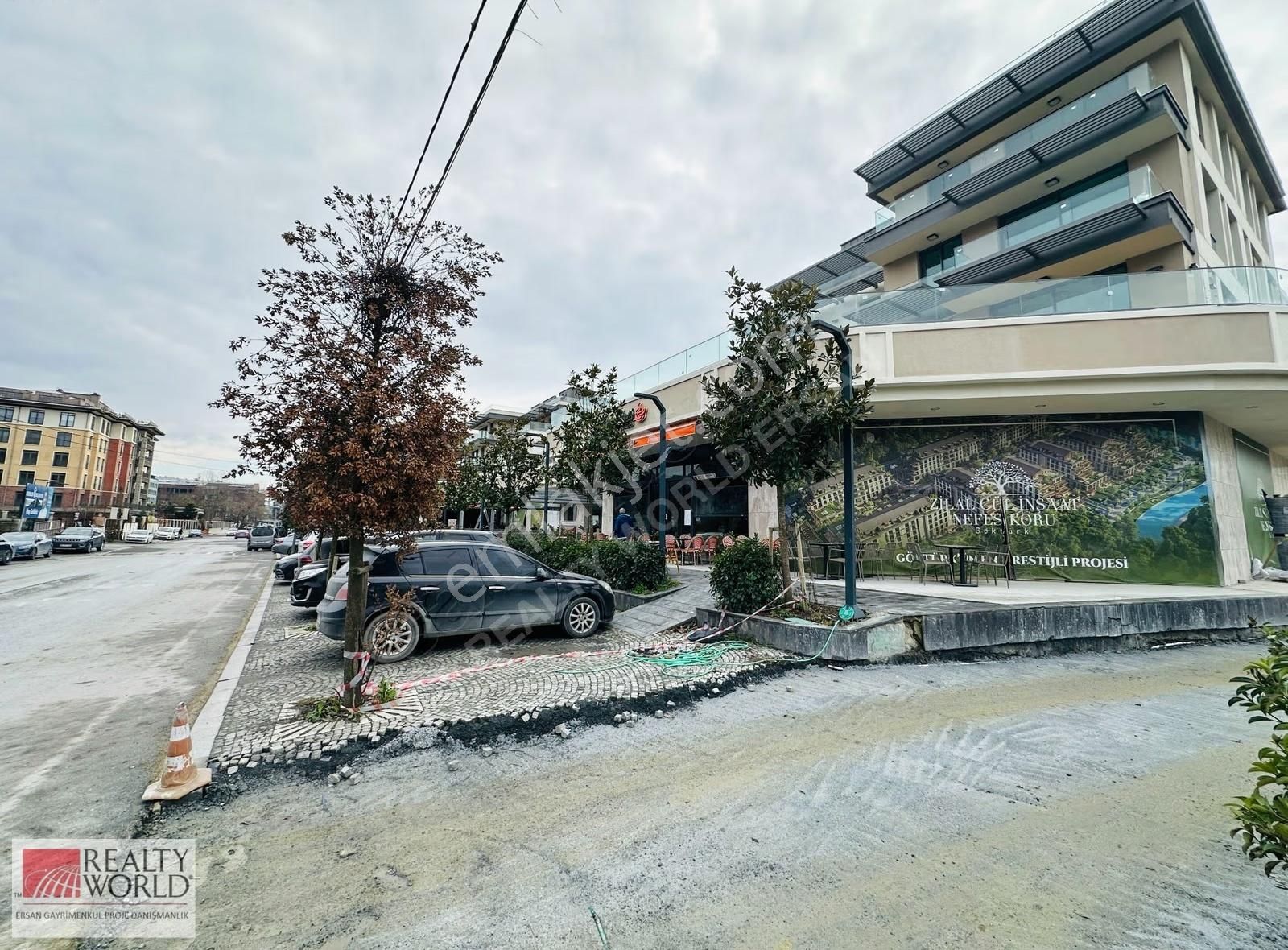Göktürk'te Prestijli Çarşı Ve Konumda Kiralık 231m2 Köşe Dükkan - Görsel 9