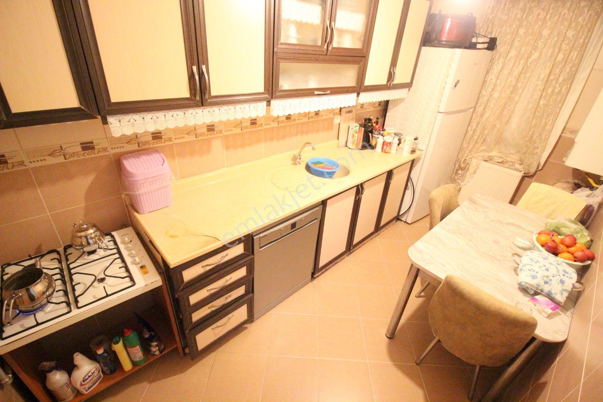 Hemdem Gayrimenkul'den Piyade'de Ön Cephe Caddeye Yakın 2+1 Satılık Daire - Görsel 2