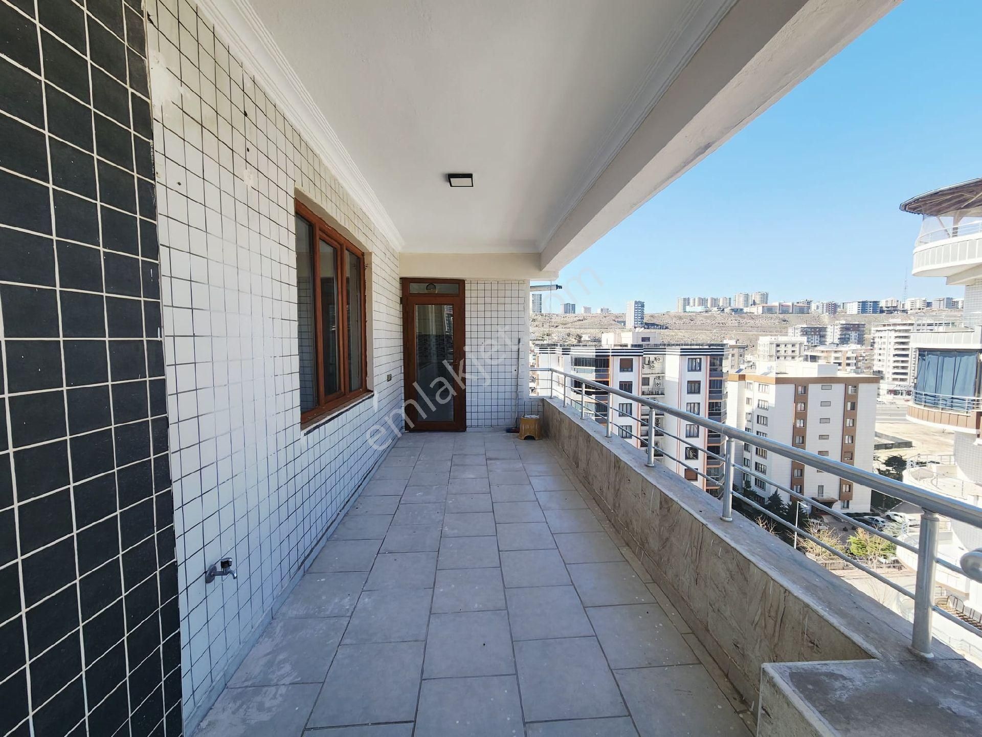 Rastgeldi Gayrimenkul'den Satılık Site İçerisinde Dubleks - Görsel 16