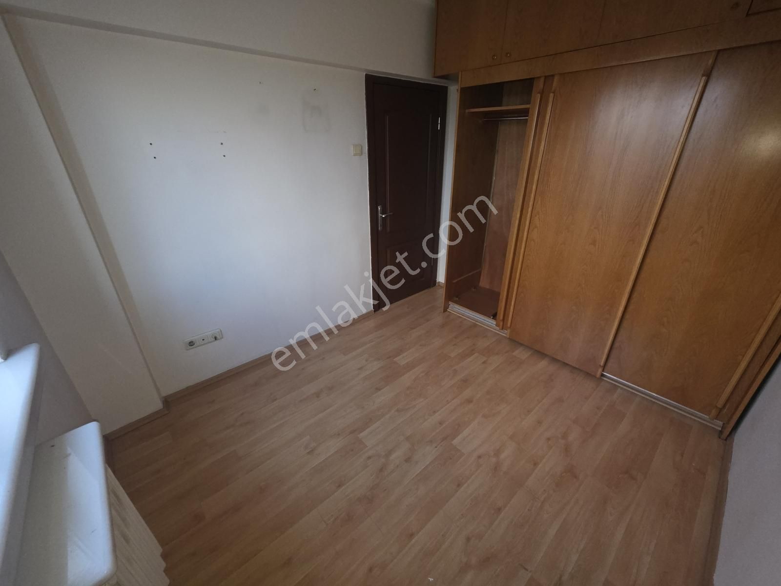 Söğütözü'nde Emsan Sitesinde Kiralık 3+1 Daire - Görsel 11